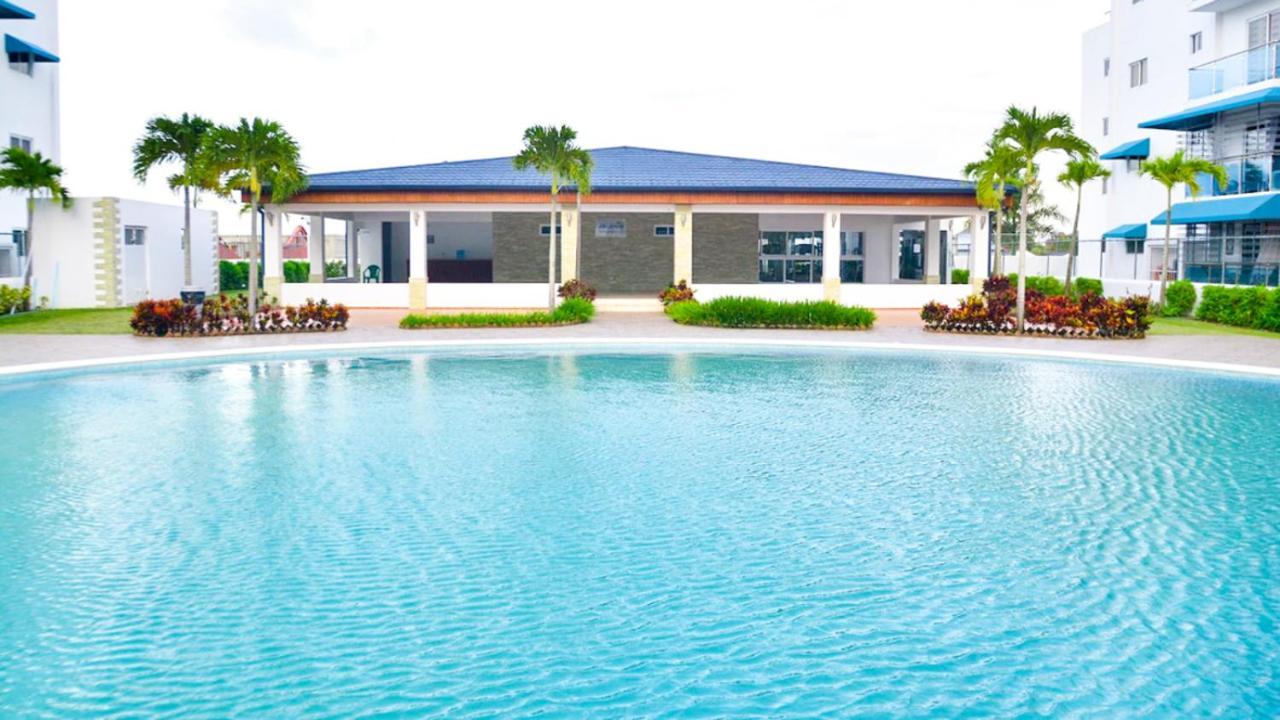 Dolce Villas At Harmony 2 산티아고 데 로스 카바예로스 외부 사진