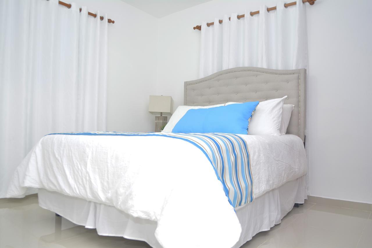 Dolce Villas At Harmony 2 산티아고 데 로스 카바예로스 외부 사진